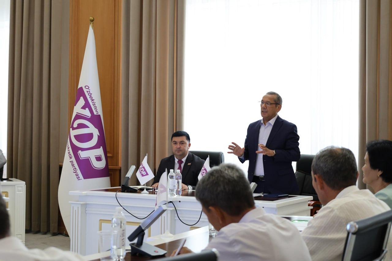 Navoiyda ijtimoiy soha obyektlari holati qanday?