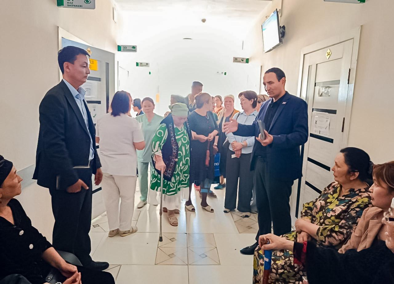 Taxiatoshda “Ko‘rish baxti” loyihasi o‘tkazildi 