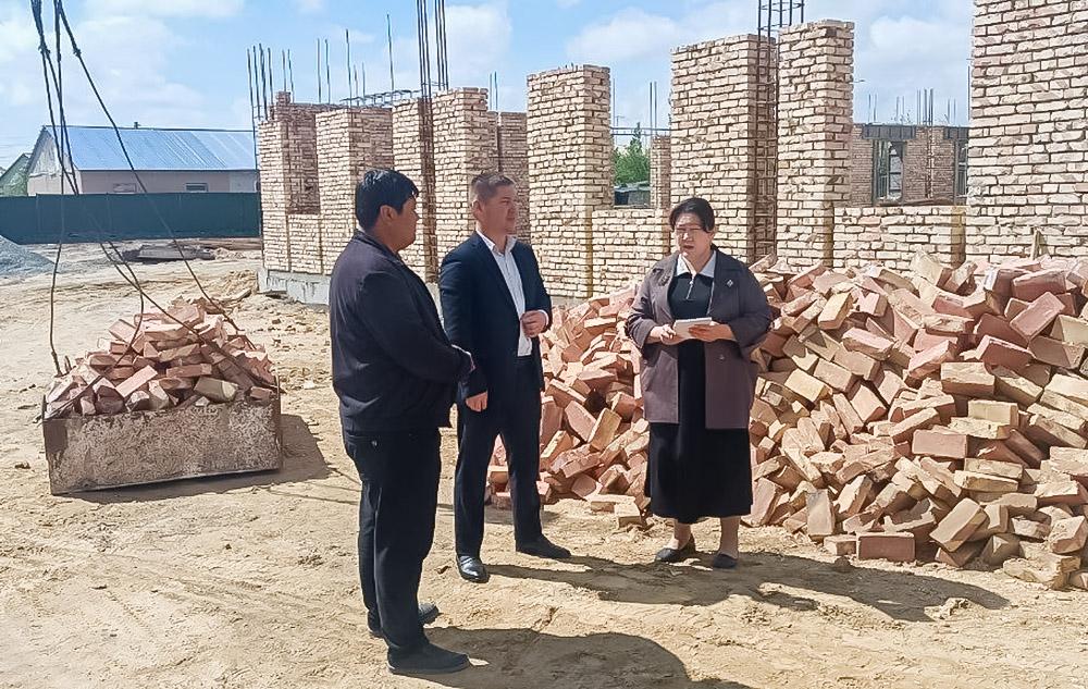 Maktabgacha ta’lim tashkilotining qurilishi deputat nazoratida