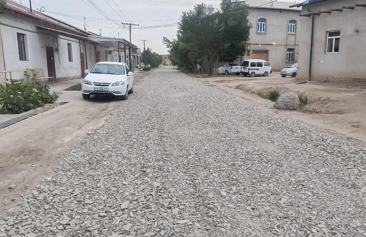 Mangulik mahallasida yo‘l infratuzilmasi yaxshilanmoqda