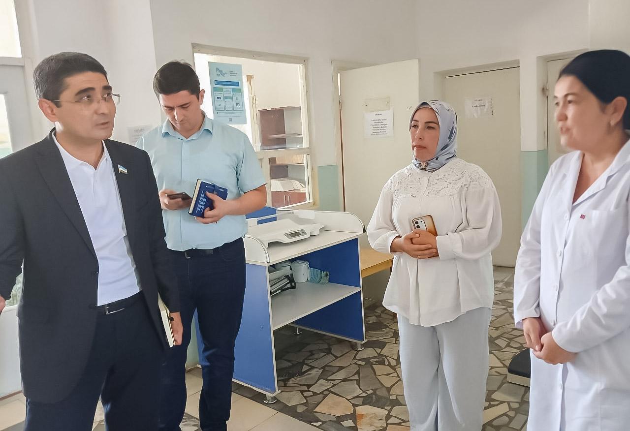Toshkent tumanida aholi vakillari bilan muloqot va o‘rganishlar o‘tkazildi