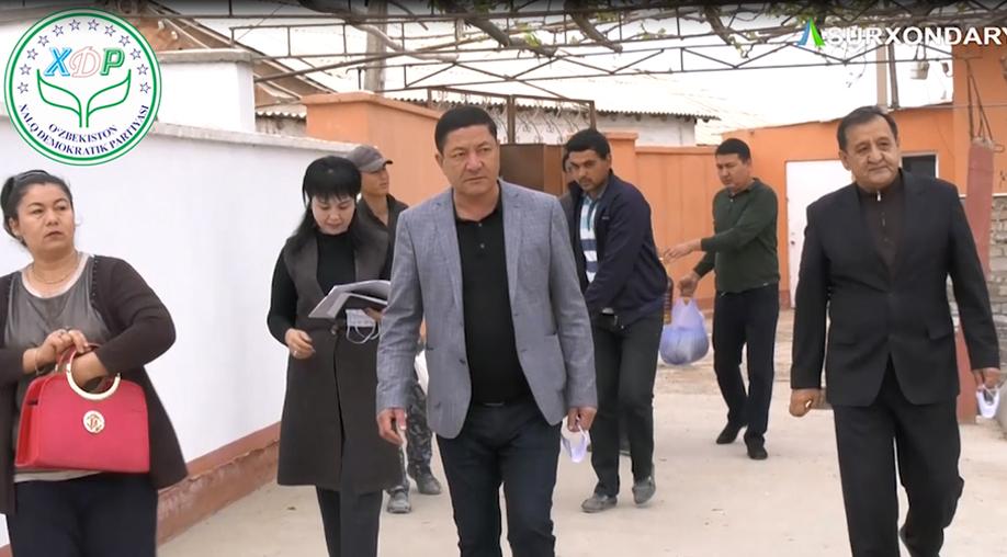 Сурхондарёдаги депутатлар "Саховат ва кўмак" умумхалқ ҳаракатида фаол иштирок этмоқда (видео)