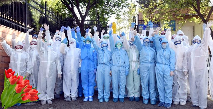 Азиз ҳамширалар, меҳрибон опа-сингиллар!