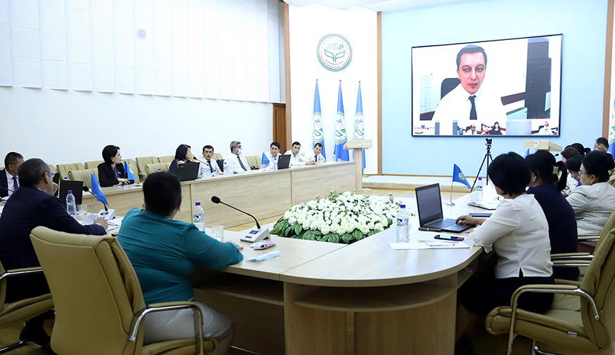 Ёшлар парламенти расмиятчиликдан ҳоли бўлиши зарур