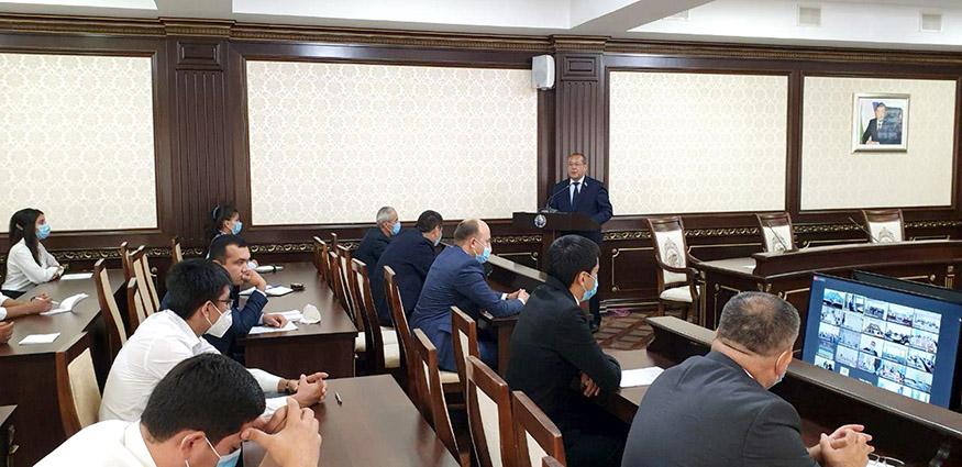 Улуғбек Иноятов Наманганда камбағалликни қисқартириш ишларини ўрганмоқда