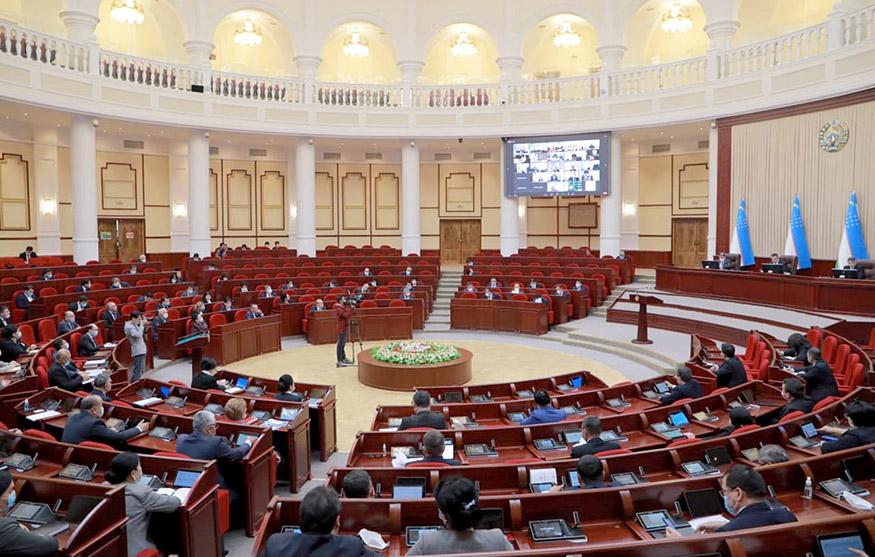 Раҳбарлар ўзи бошида турган соҳани билмайдими ёки саволларга жавоб бергиси келмайдими?