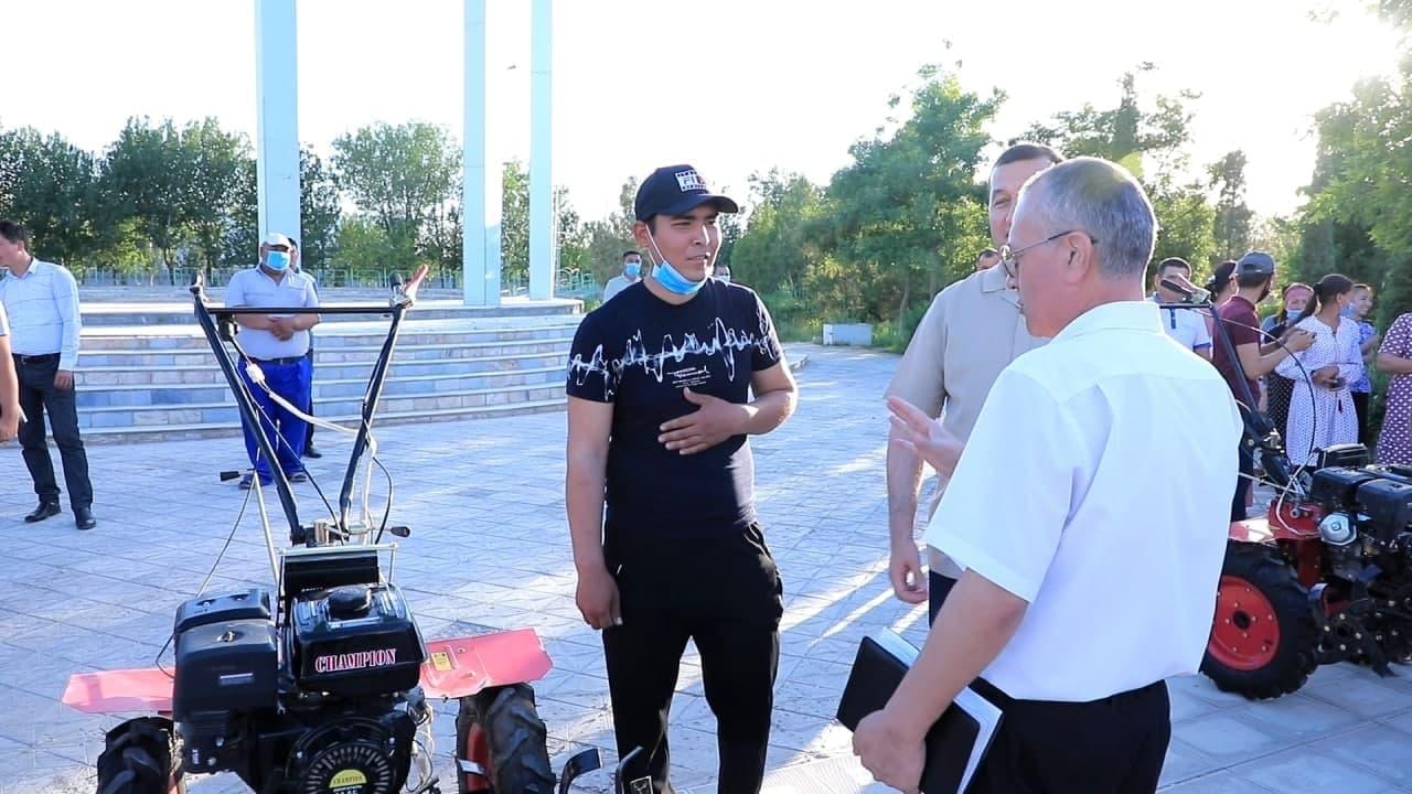 “Ёшлар дафтари” – ёшлар учун имкониятлар яратмоқда