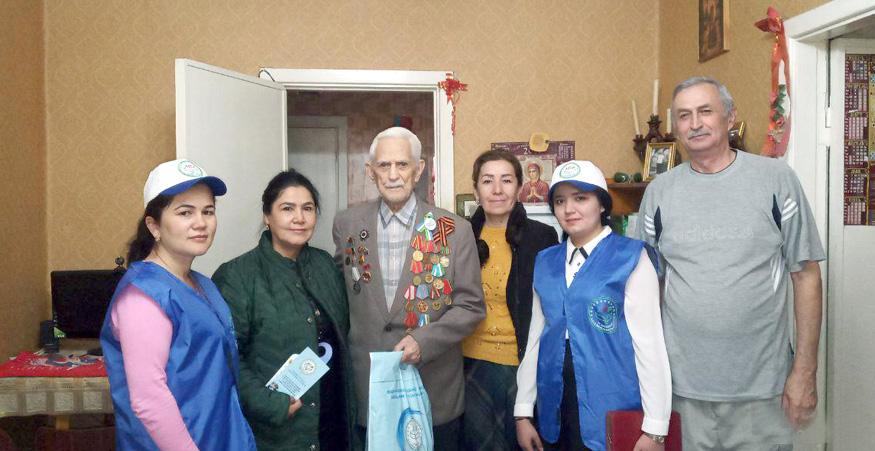 Ёшлар кексалар ҳолидан хабар олишди