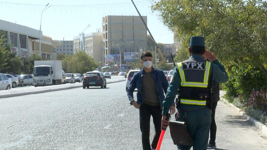 Йўлларда ҳаракат хавфсизлиги ҳар бир иштирокчининг қоидаларга амал қилишига боғлиқ