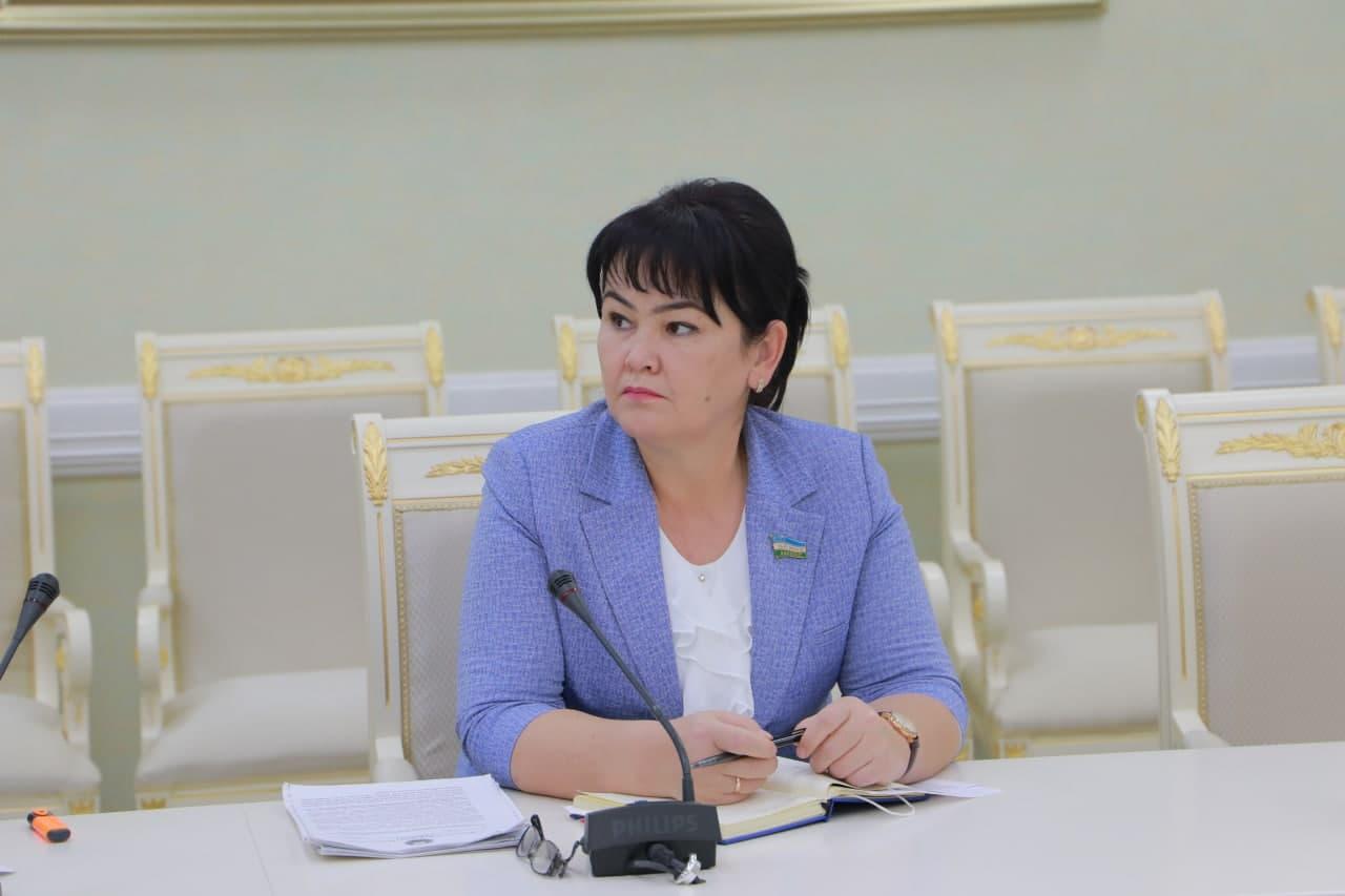 Қатъий инсонпарварлик позицияси