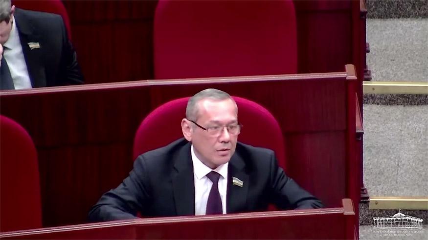 Қонунчилик палатаси мажлисида илк бор Коррупцияга қарши курашиш тўғрисидаги миллий маъруза тингланди (видео)