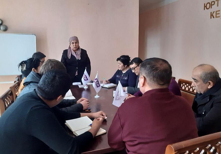 Deputatlar xalq bilan muloqotda