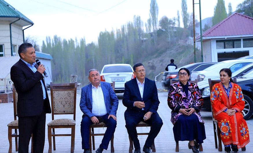 Qo‘qonlik yoshlar yangilanayotgan Konstitusiya tarafdori
