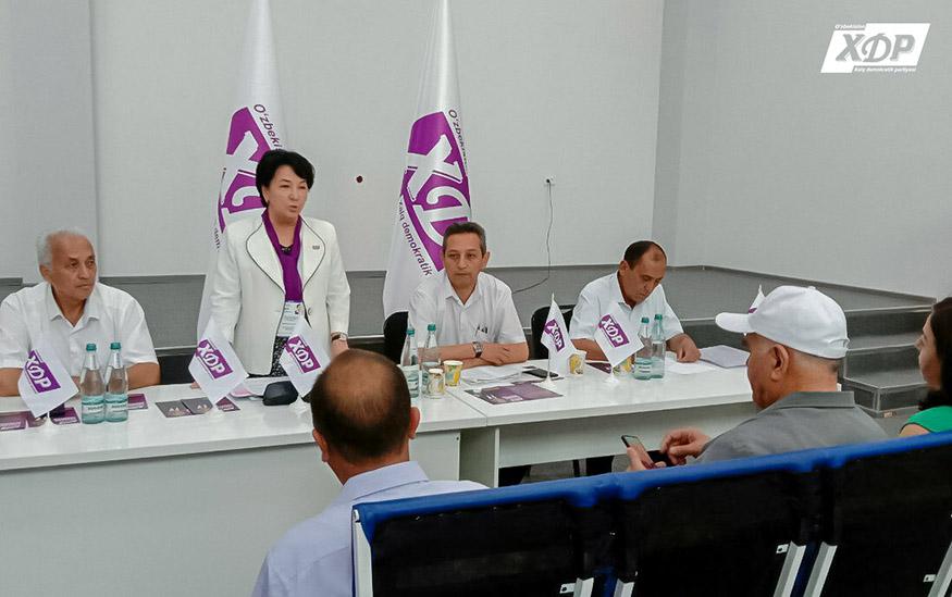 Toshkent viloyatidagi ishonchli vakilning saylovchilar bilan uchrashuvlari qizg‘in tarzda o‘tmoqda