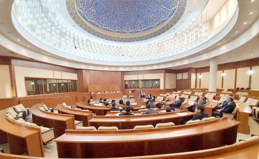 Парламентлараро алоқалар ривожланадими?