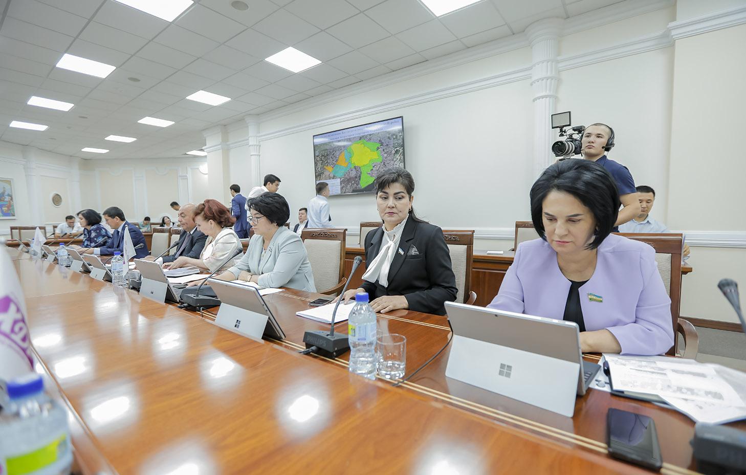 Fraksiya yig‘ilishida elektoratimiz uchun muhim qonunlar muhokama qilindi