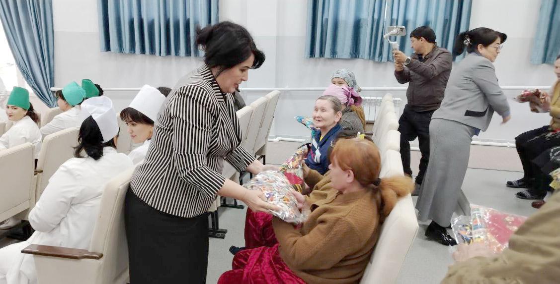 “Меҳр улашайлик” лойиҳаси доирасида хайрия тадбири ўтказилди