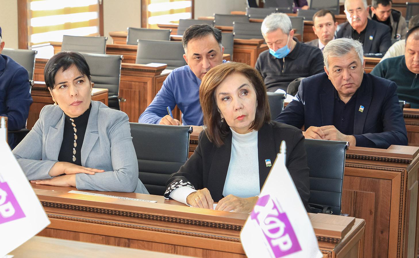 Deputatlik birlashmalari va partiya tashkilotlarining hamkorligi samaradorlik garovidir