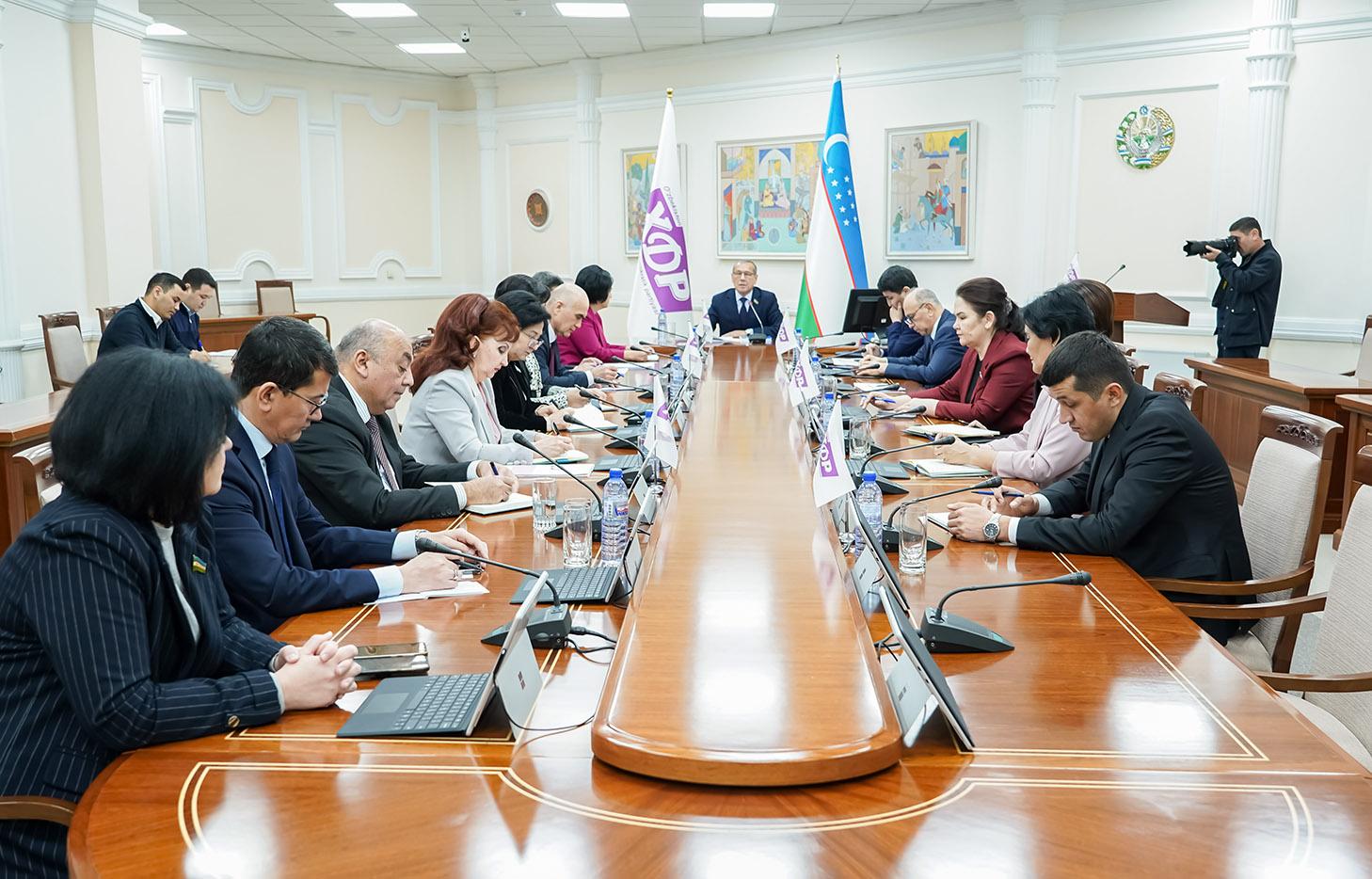 Сайлов округларидаги ўрганишлар ва ижтимоий масалаларга ечим топилмоқда