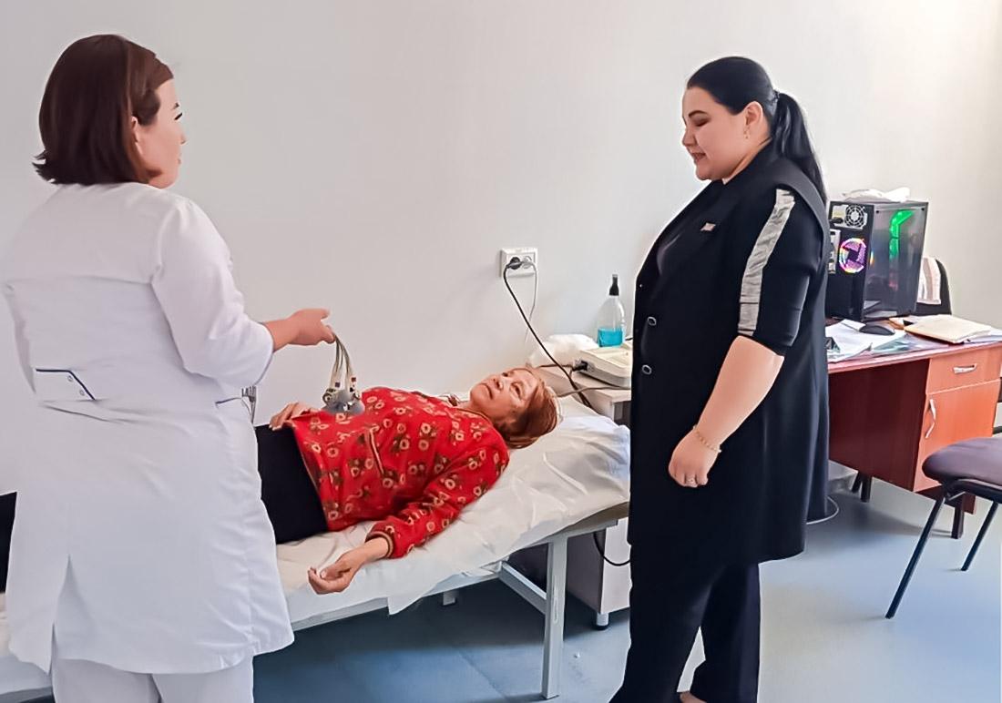 Chirchiqda keksalar va yosh bolali ayollar bepul tibbiy ko‘rikdan o‘tkazildi
