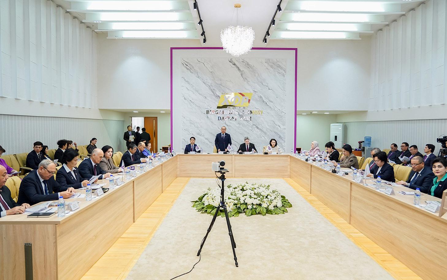 Ўзбекистон ХДП Марказий Кенгашининг Пленуми бўлиб ўтди