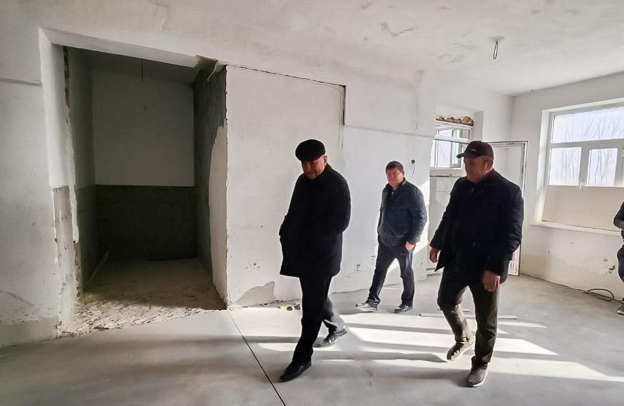 Uchrashuvda dolzarb ijtimoiy-iqtisodiy masalalar ko‘tarildi