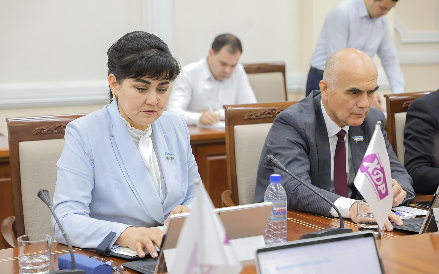 Фуқаролар ҳуқуқлари ва хавфсизлигини кучайтиришга қаратилган қонун лойиҳалари муҳокама қилинди