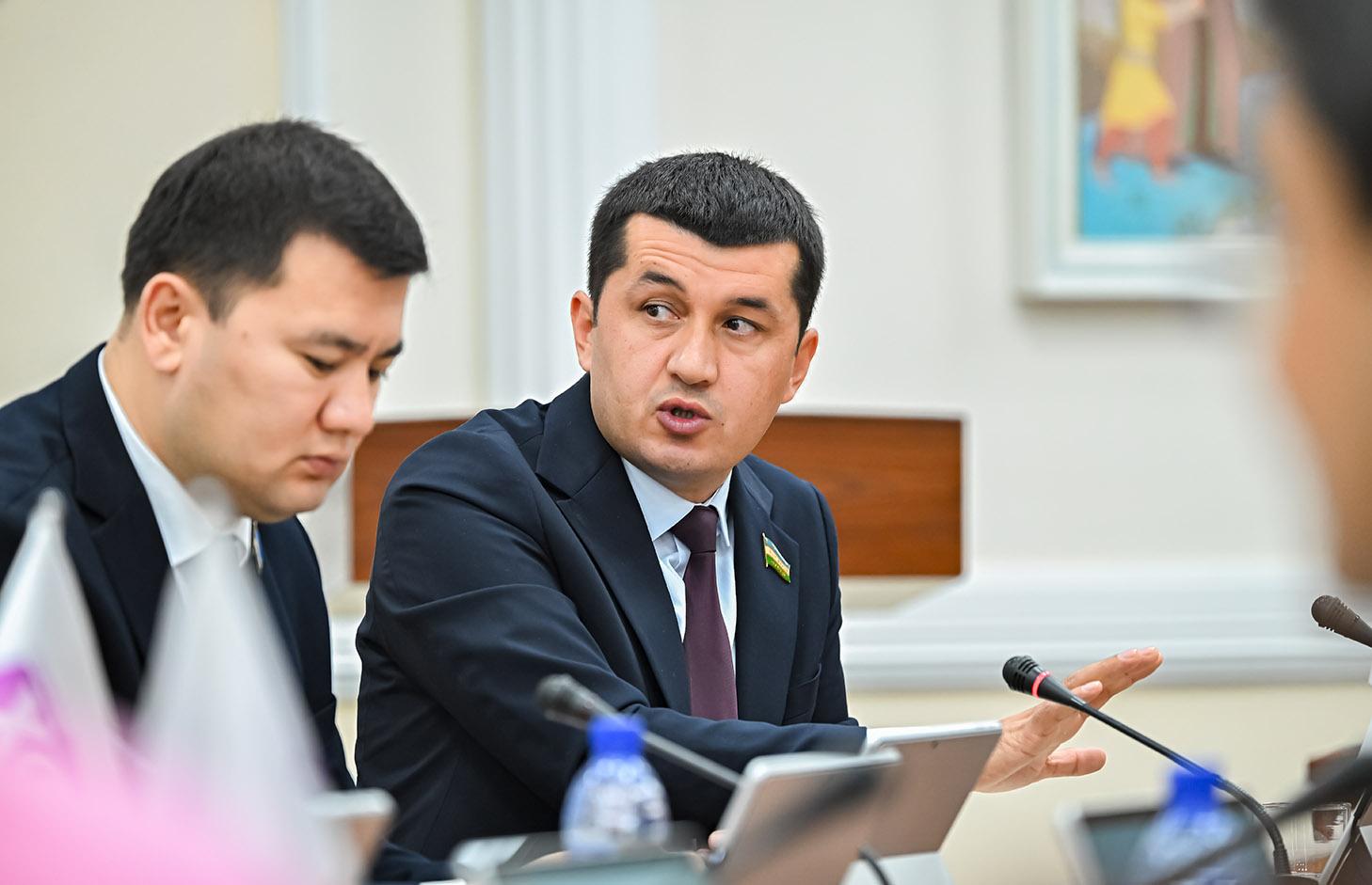 ХДП фракцияси аҳоли хавфсизлиги ва ижтимоий манфаатларига оид қонун лойиҳаларини кўриб чиқди