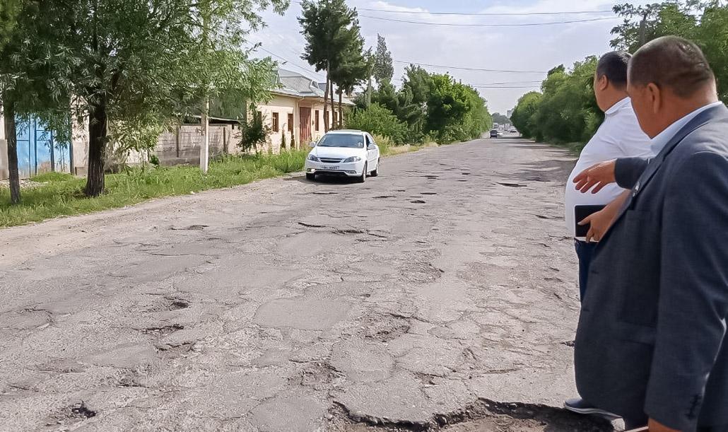 Mahalla ichki yo‘llari holati deputat tomonidan o‘rganildi