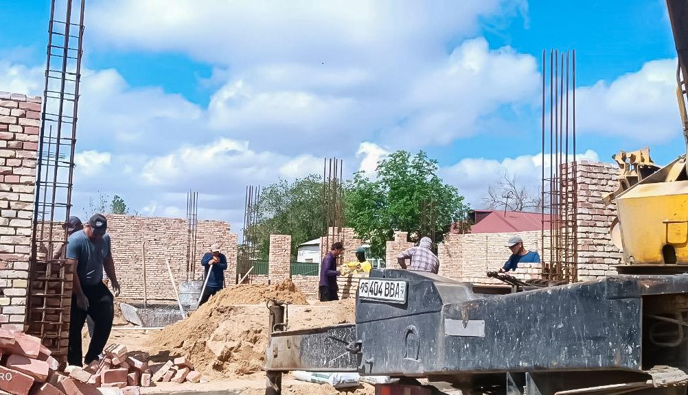 Мактабгача таълим ташкилотининг қурилиши депутат назоратида