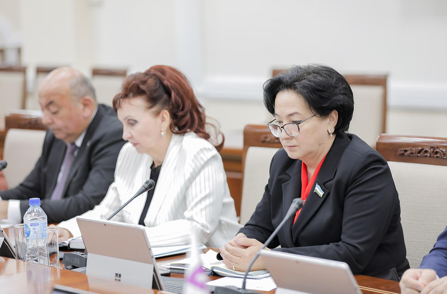 Ноқонуний хатти-ҳаракатларни тасвирга олиб, маълум қилганлик учун жавобгарлик кўзда тутилмайди