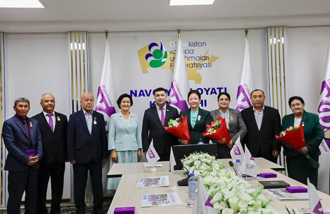 Навоий вилоятида партиянинг 34 йиллиги муносабати билан тадбир