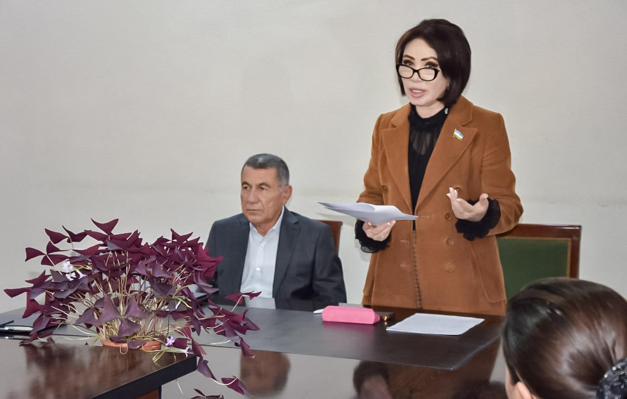 Muloqotlarda muammolarni o‘rganish, fuqarolarning fikr va takliflarini tinglash maqsad qilingan