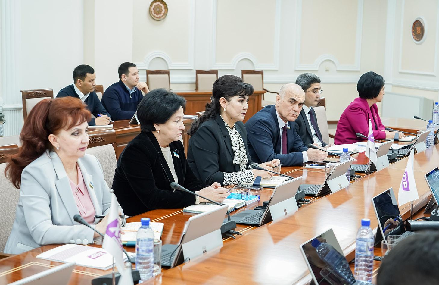 Сайлов округларидаги ўрганишлар ва ижтимоий масалаларга ечим топилмоқда