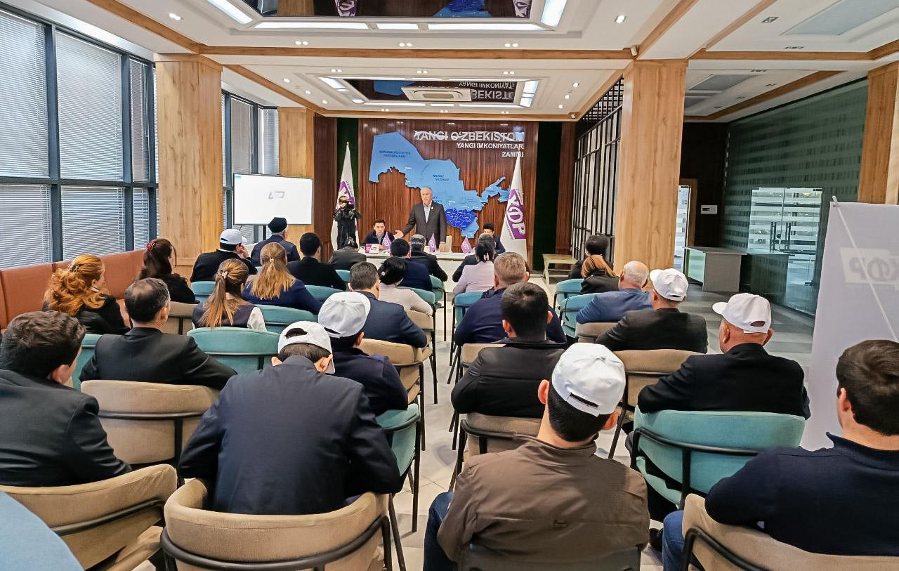 Qashqadaryoda yetim va ota-ona qaramog‘idan mahrum bo‘lgan bolalar ijtimoiy himoyasi muhokama qilindi