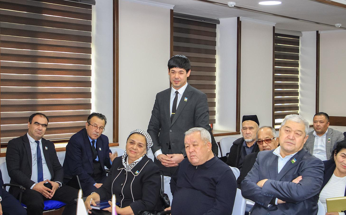 Sirdaryolik deputatlar jamiyat taraqqiyotiga xizmat qiluvchi har qanday tashabbusga tayyor