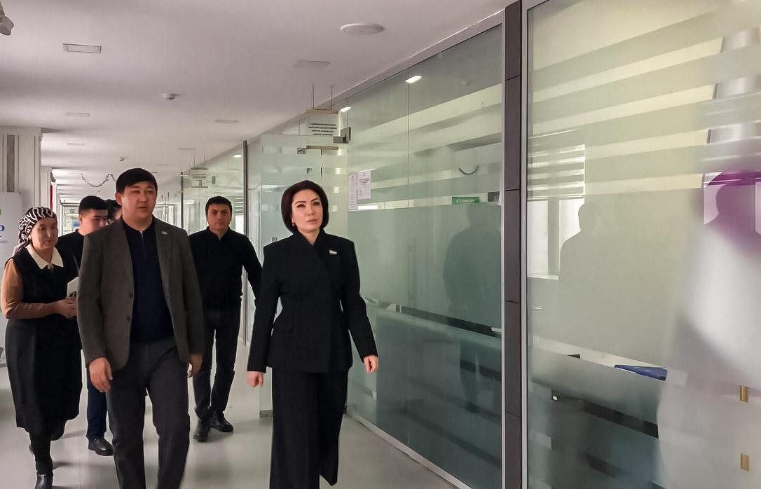 Депутатлар ҳудудларда коррупцияга қарши тарғибот ва мактаблар ҳолатини ўрганмоқда