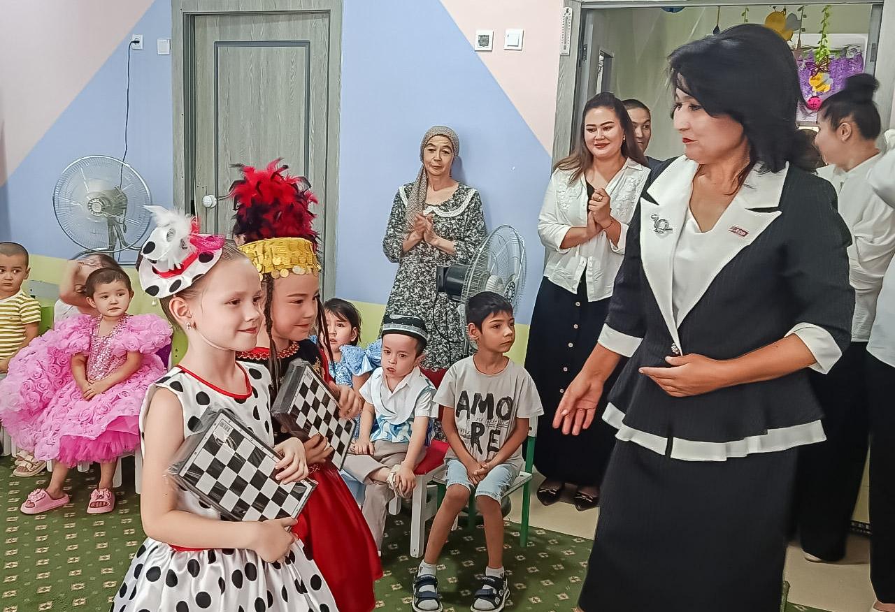 Toshkent viloyatida “Quvonch va mehr ulashaylik” aksiyasi o‘tkazildi