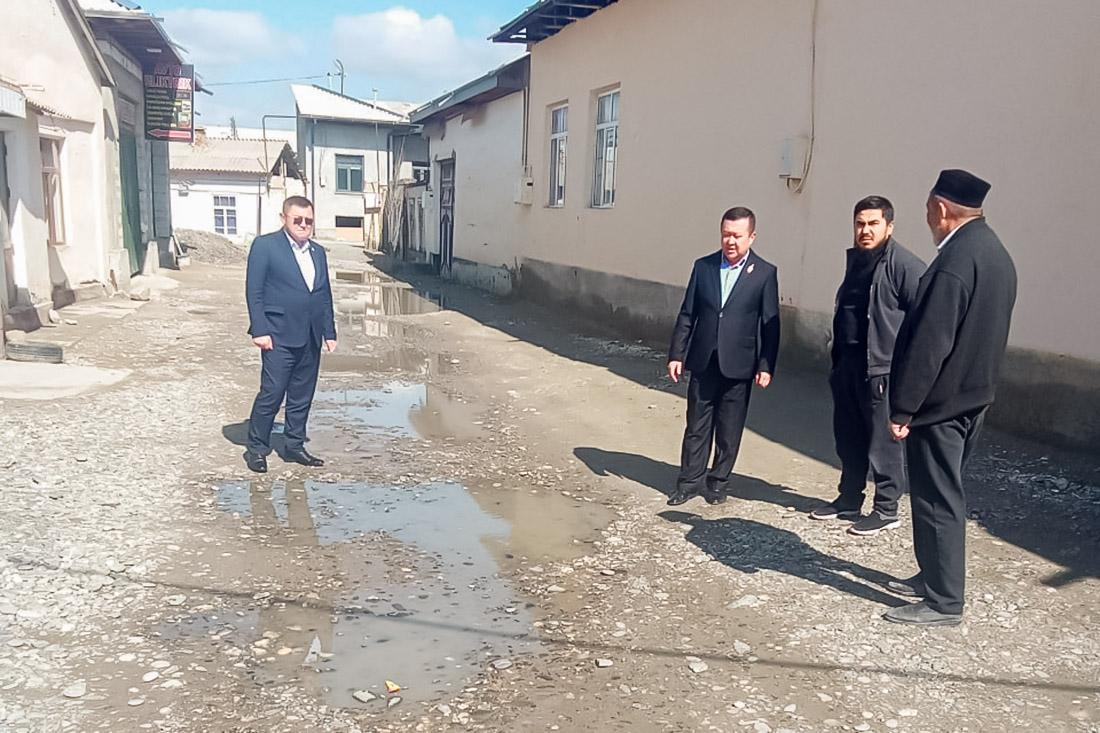 Deputatlarimiz mahalla muammolarini o‘rganib, hal etish choralarini ko‘rmoqda