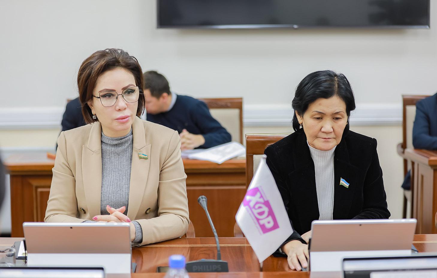 Qonun loyihalari tortishuvlar asosida ma’qullandi