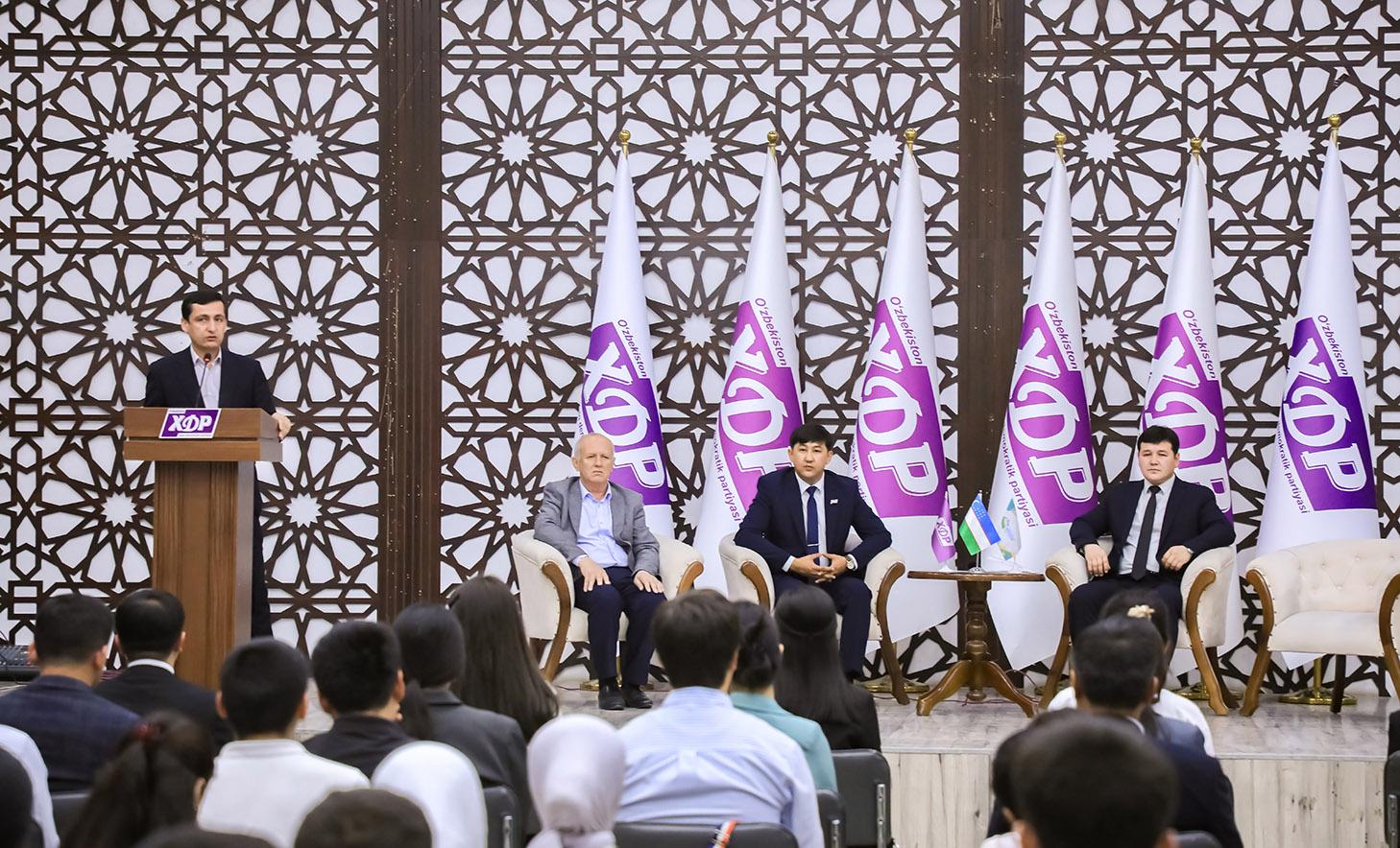 Jizzaxda yoshlar bandligi holati tahlil qilindi