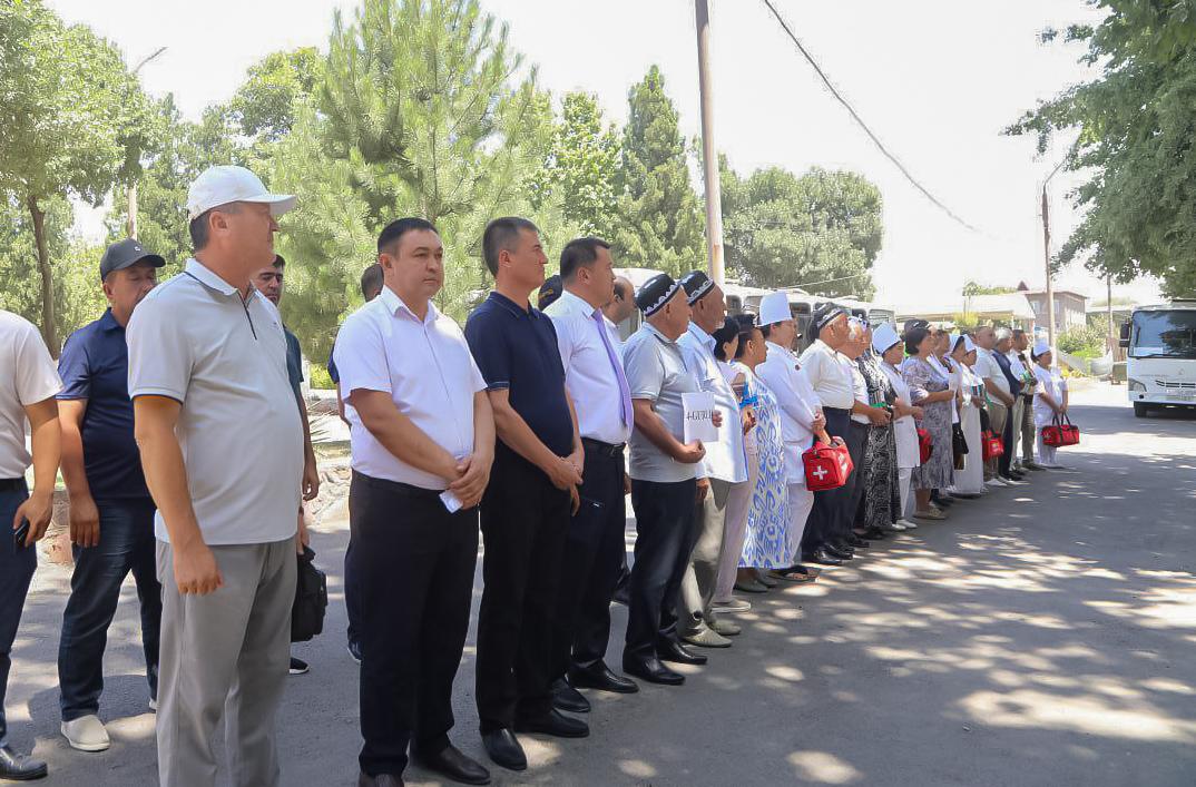 800 дона китоб тарқатилди