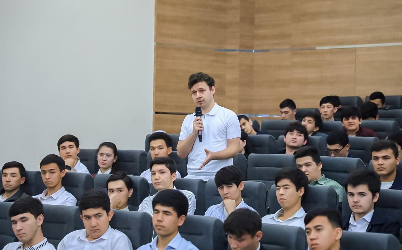 “Senator va yoshlar” uchrashuvi bo‘lib o‘tdi