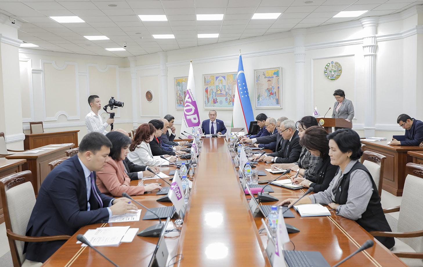 Ноқонуний хатти-ҳаракатларни тасвирга олиб, маълум қилганлик учун жавобгарлик кўзда тутилмайди