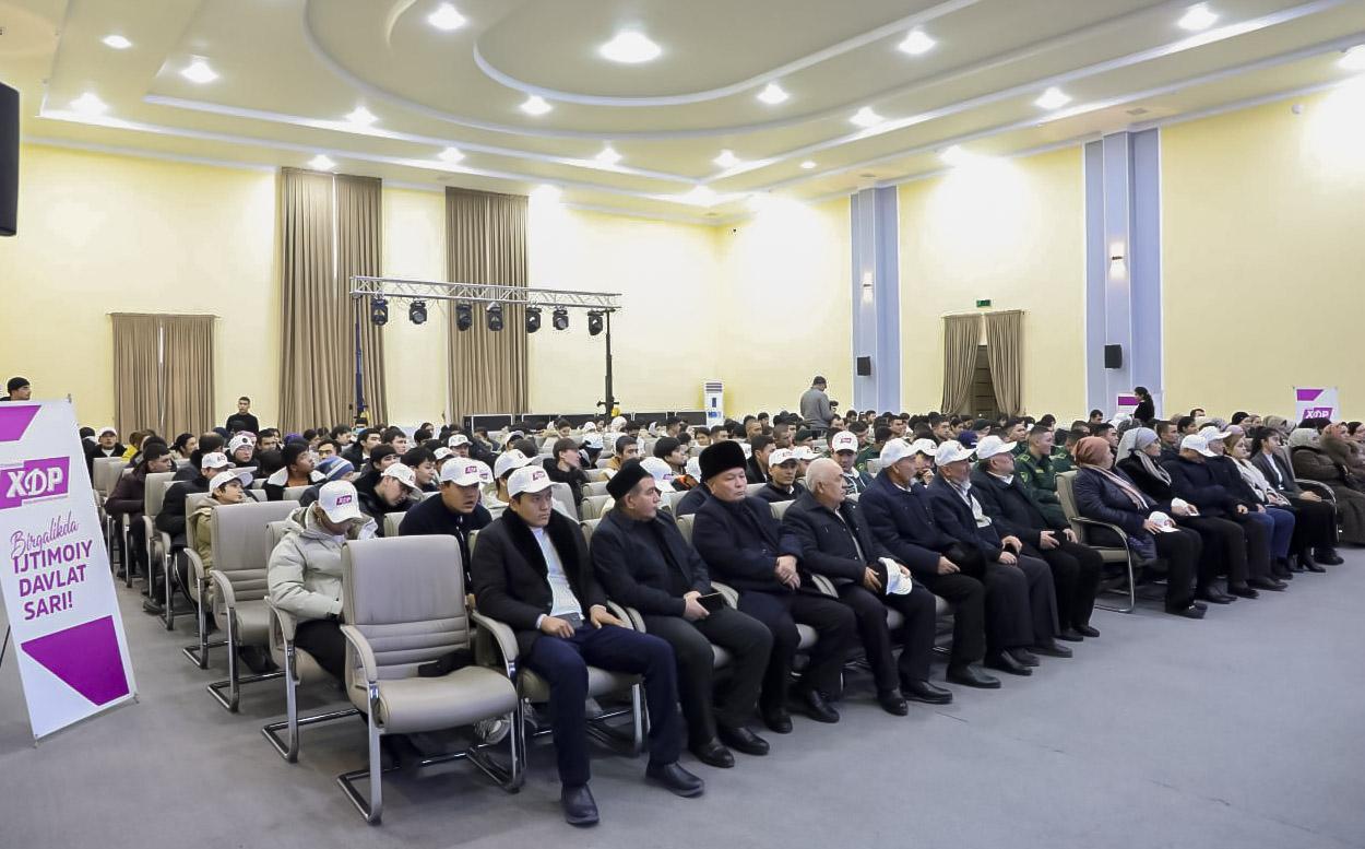 Sirdaryoda kambag‘allik va bandlik masalalari muhokama qilindi