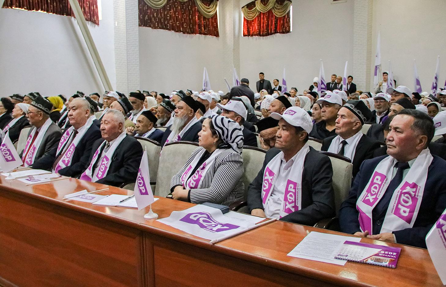 PDPU hosts a meeting in Andijan region