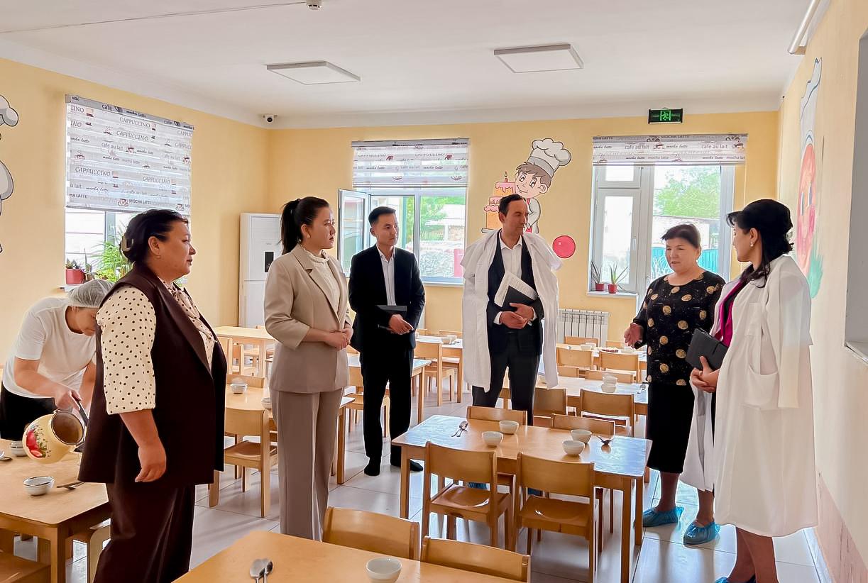 Nukusda maktabgacha ta’lim tashkilotlari faoliyati o‘rganildi