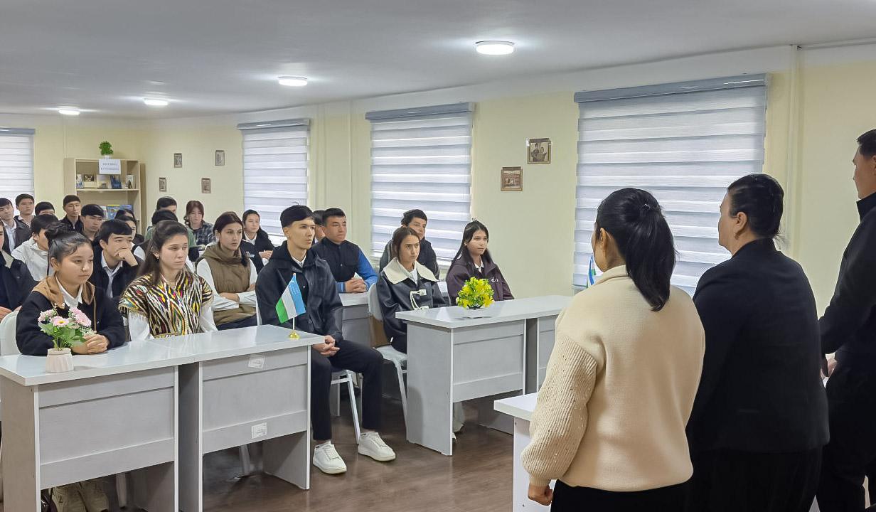 Deputat yoshlar bilan ochiq muloqot o‘tkazdi